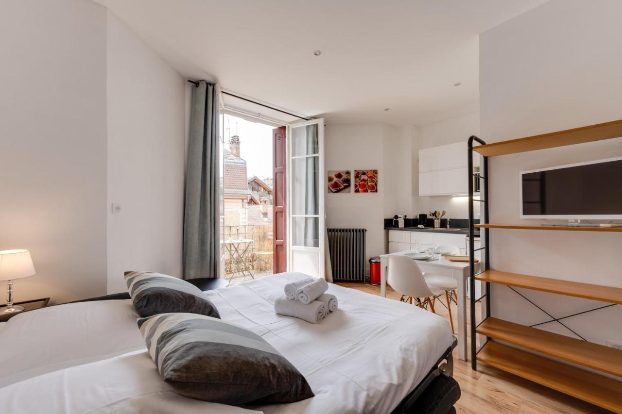 Le Mont Blanc - Charming T1 Ideal For 2 People With Balcony Άννεσι Εξωτερικό φωτογραφία